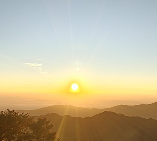 Sanakphu Trek Sunset